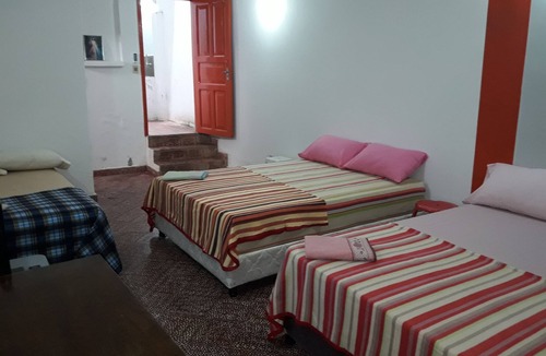 Fernando De La Mora Bed & Breakfast | Nueva Alborada Lodging House