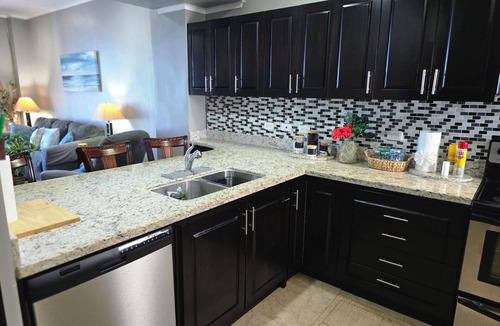 Barrio Los Faroles Condo | Oceanfront Condo Sunset Balcony - Access Crocs resort - Direct Beach Access -