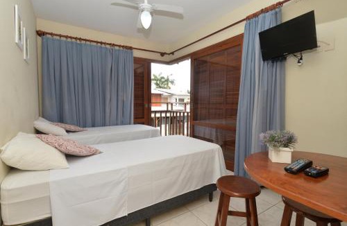 Bombas Hotel | Oceano Pousada - Buffet de café da manhã e serviço de quarto diário