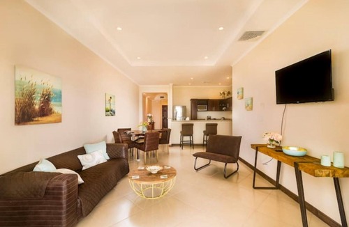Playa Flamingo Apartment | Oceanview Balcony 2 Pools Parking Kitchen Washer D - Flamingo Towers 17