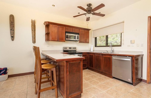 Potrero Apartment | Oceanview Condo With Pool Near Playa Prieta 2BR - Vida de la Paz 4