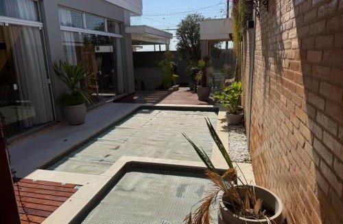 Santa Barbara d'Oeste Villa | Oka Tupis - casa para executivos e famílias c piscina