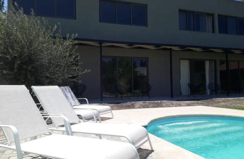 Lujan de Cuyo Cabin | Olivos de Terrada