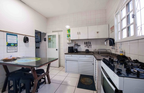 Pontal de Camburi Hostel | Onça da Praia Hostel
