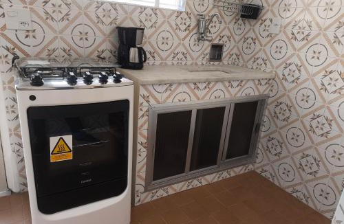 Porto da Madama House | Paquetá: 2 quartos - AC , Wi-Fi e Churrasqueira!