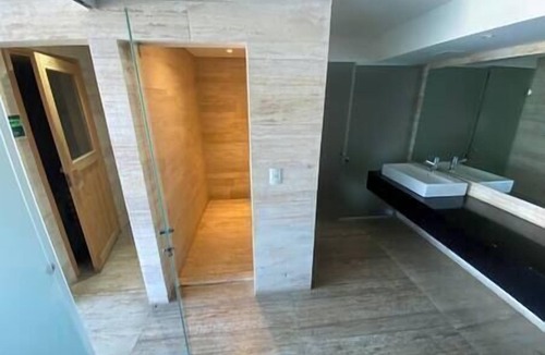 Nunez Apartment | Parking included, Gym, Sauna, BBQ facilities, Laundry, Swimming pool