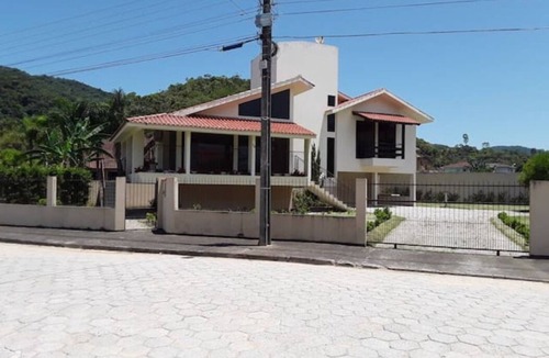 Antonio Carlos House | Parque Aquatico, Cachoeira, Praia, Zona Rural