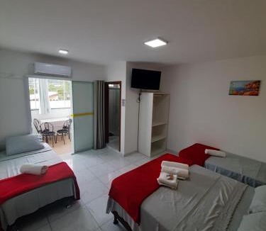 Praia da Armacao do Itapocoroi Hotel | PENHAFLAT, STUDIO COMPLÉTO, C COZINHA E GARAGEM , A 700 m do parque e 120 m da praia