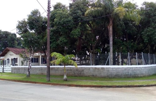 Peruibe House | PERUÍBE - Recanto José de Anchieta - A 500 metros da Praia -