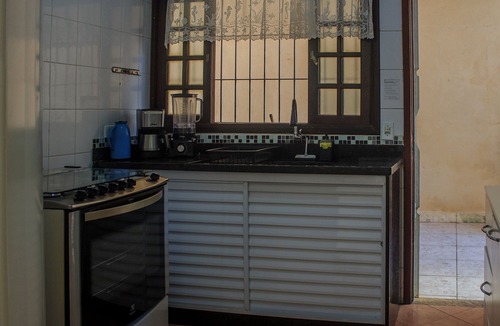 Tupy House | Piscina Aquecida, Ar Condicionado, Área Gourmet, Bilhar