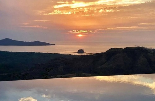 Brasilito Villa | Playa Flamingo Designer Home With Spectacular 180 Ocean Views - Casa DEL MAR