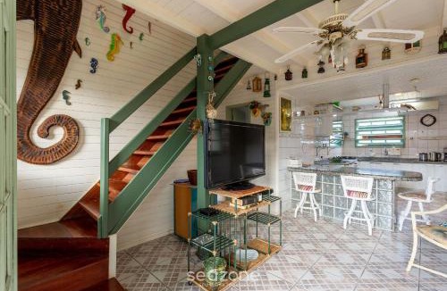 Daniela House | Pleasant Townhouse w/BBQ 90m from the Sea RDD657
