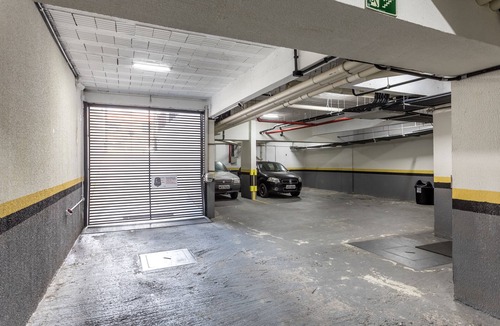 Reboucas Apartment | Pleione ⭐️ flat completo, garagem, Jd. Botânico, PUC, Centro