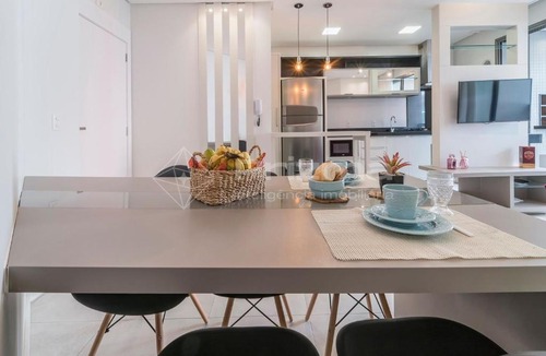 Centro Apartment | PM 304 · Excelente Apartamento de 2 quartos em condomínio com Piscina e Academia