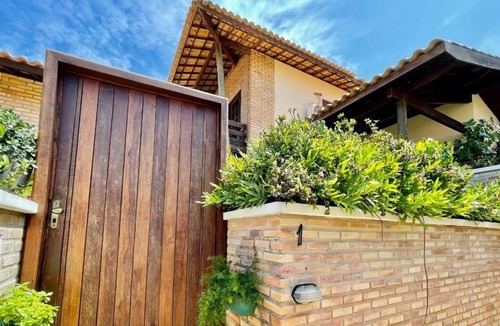 Porto das Dunas House | Porta Firenze Condominium 1.3km from Beach Park, Porto das Dunas - CE