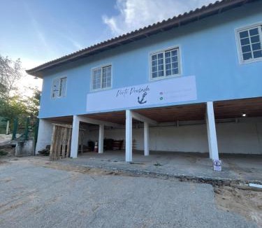 Praia do Rosa Hostel | Porto Pousada com café