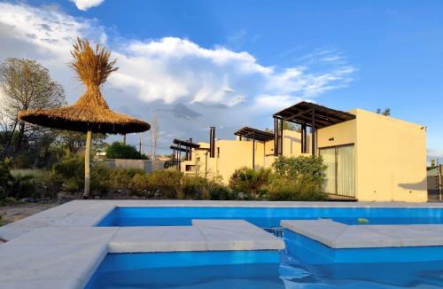 Vistalba Bed & Breakfast | Posada sustentable Los Chañares con vista a la montaña