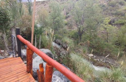 Las Vegas Ski Chalet | Potrerillos Rio Blanco Tiny, cabaña a orillas del Rio Blanco en Potrerillos