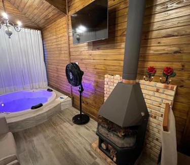 Venda Nova Do Imigrante Ski Chalet | Pousada Alto Colina - Chalé Siriema