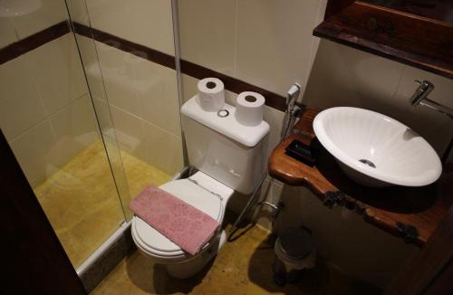 Ponte Branca Hotel | Pousada Abayomi