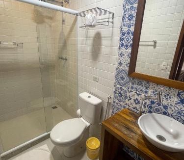 Vila do Abraao Hotel | Pousada Albatroz