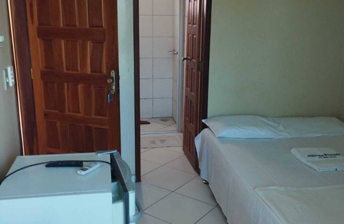 Bom Jesus Da Lapa House | Pousada Algaroba, no Centro de Bom Jesus da Lapa, 300 Metros da Praça da Fé
