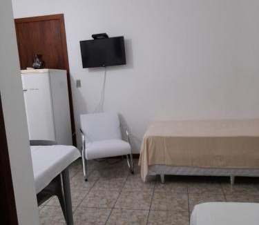 Canasvieiras Hotel | Pousada Baleia Franca Canasvieiras