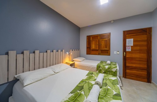 Praia do Frances Hotel | Pousada Blue Viking