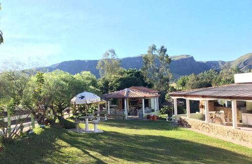 Delfinopolis Hotel | Pousada Campo de Cima