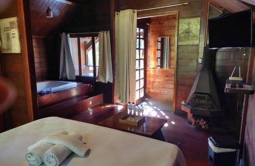 Santo Antonio do Pinhal Hotel | Pousada Pássaro de Fogo