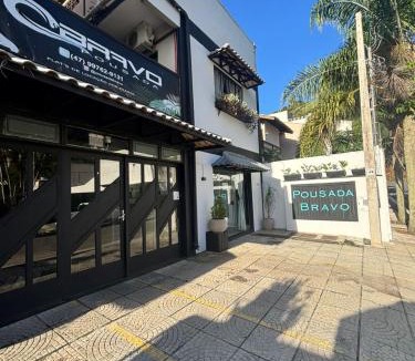 Praia dos Amores Hotel | Pousada Bravo