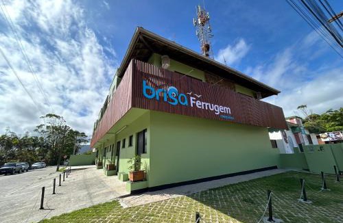 Garopaba Apartment | Pousada Brisa Ferrugem 1 quadra do mar e Bar do Zado