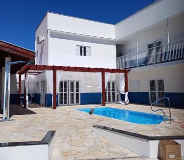 Inconfidentes Hotel | Pousada Café em Flor -Quarto Hidromassagem