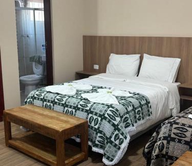 Inconfidentes Hotel | Pousada Café em Flor -Quarto Hidromassagem