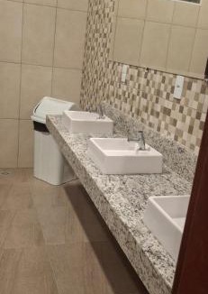 Inconfidentes Apartment | Pousada Café em Flor -Quarto com cama de solteiro