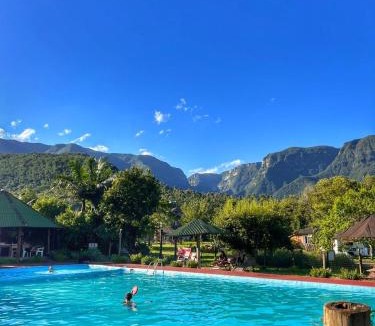 Praia Grande Hotel | Pousada & Camping Nativos dos Canyons