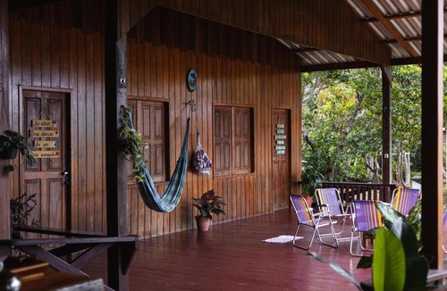 Iranduba House | Pousada Cantinho da Ioiô