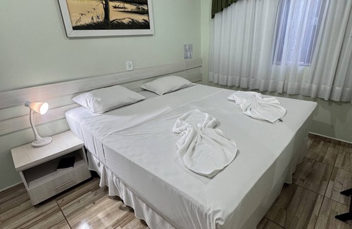 Vila Yolanda Hotel | Pousada Caroline
