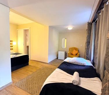 Loteamento Jardim Veu da Noiva Hotel | Pousada Casa Mantiqueira - Próxima ao Capivarí e opções de Hidromassagem