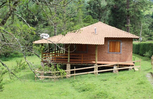 Goncalves Ski Chalet | Pousada Castelinho Caiobá