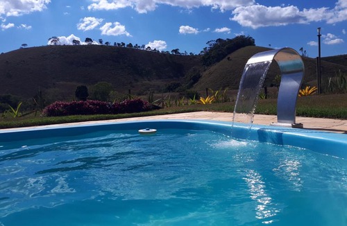 Santana dos Montes Hotel | Pousada Chalés dos Montes