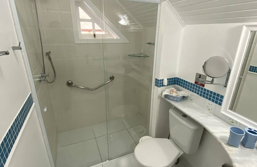 Colinas Capivari Hotel | Pousada Chateau Colinas