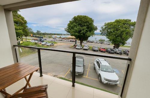 Capitolio Hotel | Pousada com vista para lago e com passeios de lancha em frente a Pousada em Capitólio, perto dos principais atrativos turístico, Pousada Vista do Turvo, Mandala