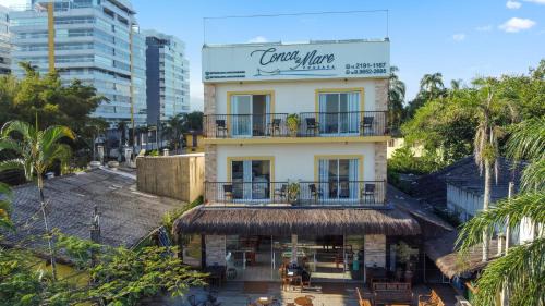 Indaia Hotel | Pousada Conca di Mare - Restaurante próprio - Pé na areia