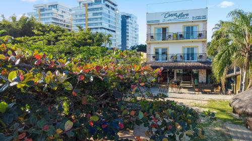 Indaia Hotel | Pousada Conca di Mare - Restaurante próprio - Pé na areia