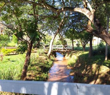 Mateus Leme Hotel | Pousada Coqueiro Verde