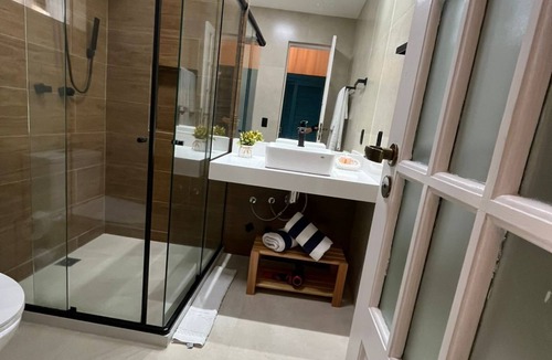 Ossos Hotel | Pousada Corsário Búzios
