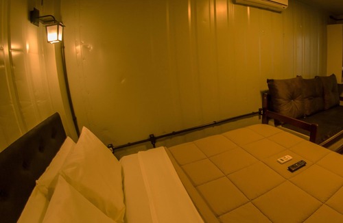 Praia da Armacao do Itapocoroi Hotel | Pousada Costa Container