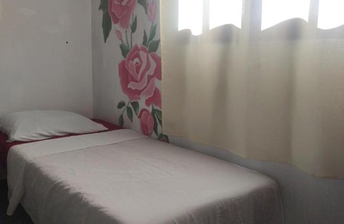 Pontal Hotel | Pousada Dádiva 1 Suite Simples 50 mts da Praia do Pontal Centro