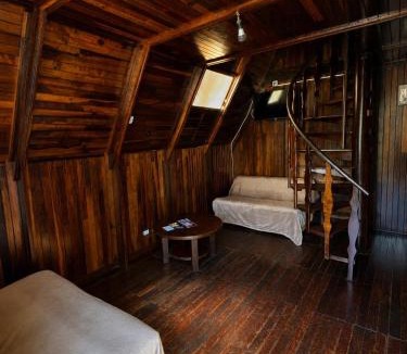 Vila Britania Hotel | Pousada Duas Quedas